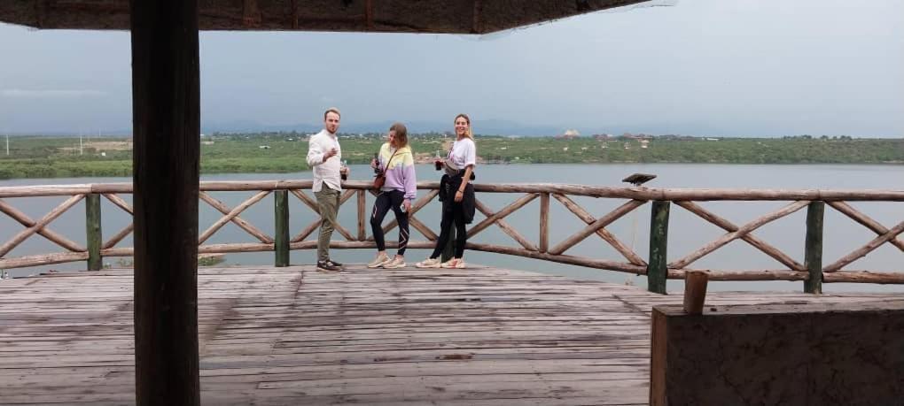 Tembo Safari Lodge Katunguru ภายนอก รูปภาพ
