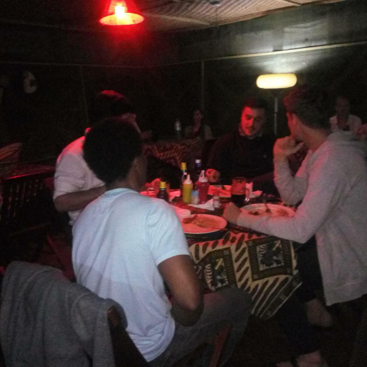 Tembo Safari Lodge Katunguru ภายนอก รูปภาพ